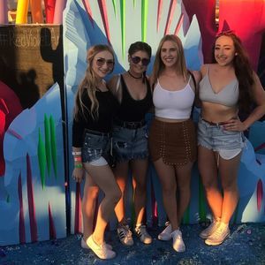 Meet your Posher, Nina